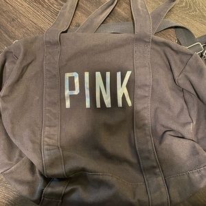 💖 Victoria’s Secret PINK Grey Duffle Bag